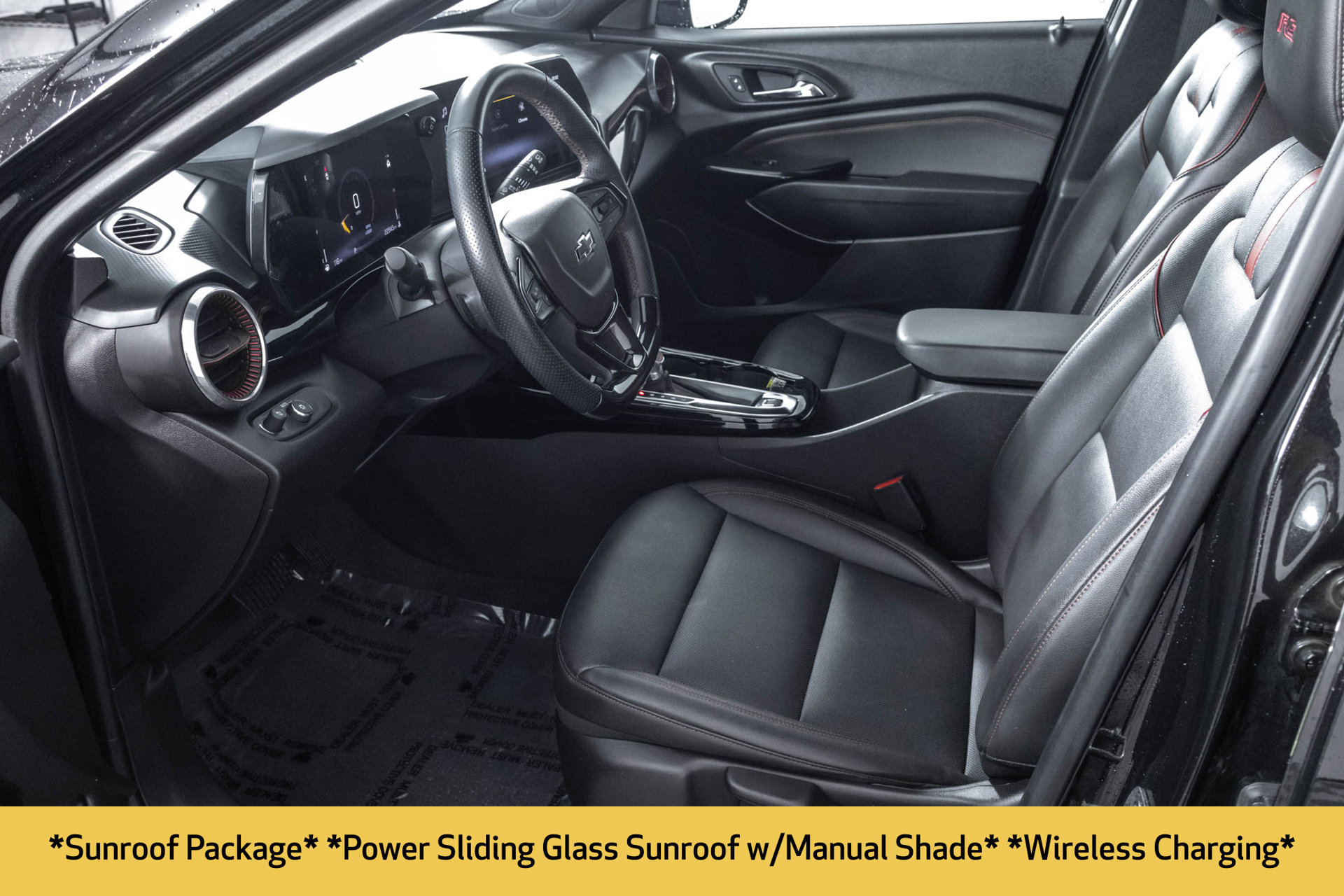 Used 2024 Chevrolet Trax RS w/ Sunroof Package FWD image 7