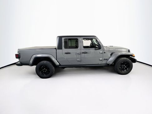 Used 2023 Jeep Gladiator Sport AWD/4WD image 4