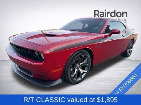 Used 2015 Dodge Challenger R/T Plus RWD image 3