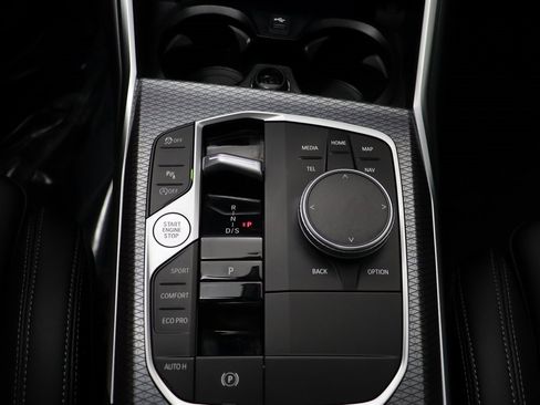 New 2025 BMW 330i xDrive Sedan w/ M Sport Package image 11