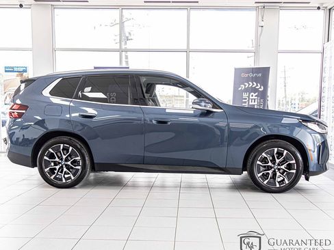 Used 2025 BMW X3 xDrive30 w/ Convenience Package AWD/4WD image 9