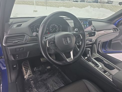 Used 2022 Honda Accord Sport image 14
