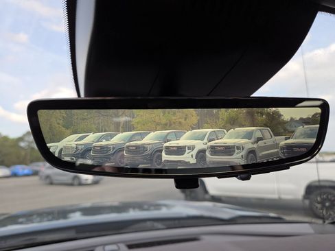 Used 2025 GMC Sierra 1500 Denali w/ Denali Reserve Package image 12