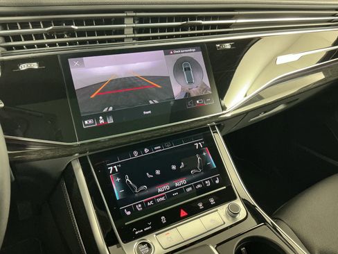 Used 2025 Audi Q7 3.0T Premium Plus w/ Premium Plus Package image 14