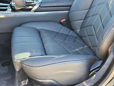 New 2025 BMW 760i xDrive image 4