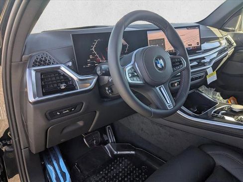 New 2026 BMW X5 M60i image 3