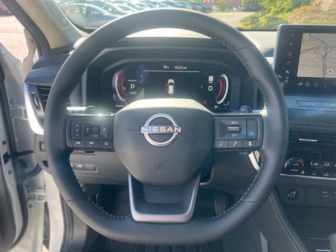 New 2026 Nissan Rogue Platinum w/ Platinum Premium Package image 14