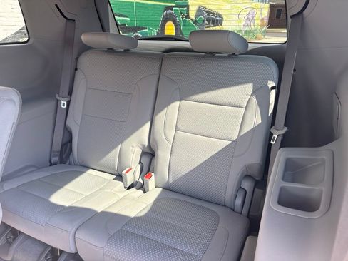 Used 2022 GMC Acadia SLE w/ Driver Convenience Package AWD/4WD image 25