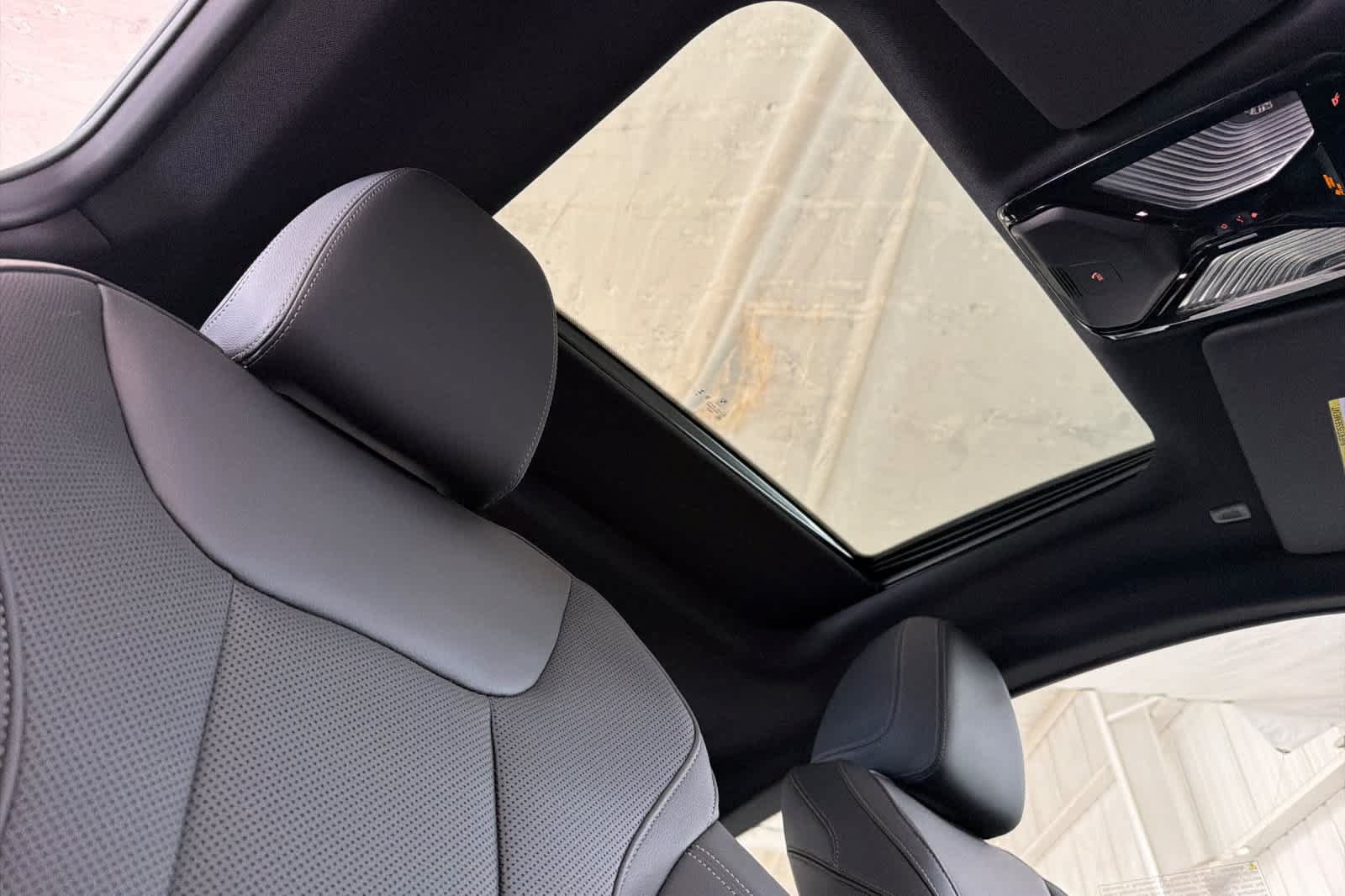 New 2027 BMW 430i Coupe w/ Premium Package RWD image 16