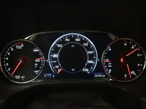 Used 2023 GMC Acadia SLT w/ Technology Package AWD/4WD image 12