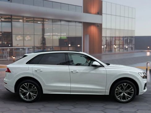 Used 2020 Audi Q8 Premium w/ Black Optic Package AWD/4WD image 7
