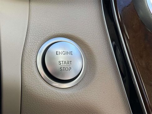 Used 2016 Mercedes-Benz C 300 C 300 image 21