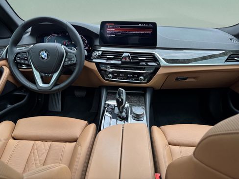 Used 2023 BMW 530i RWD image 22