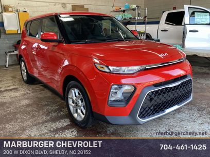 Used 2022 Kia Soul LX w/ Technology Package