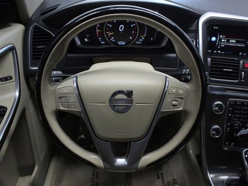 Used 2015 Volvo XC60 T5 image 14