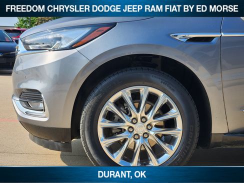 Used 2021 Buick Enclave Premium w/ Sun and Sites Package FWD image 6