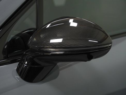 Used 2025 Porsche Cayenne Turbo GT AWD/4WD image 15