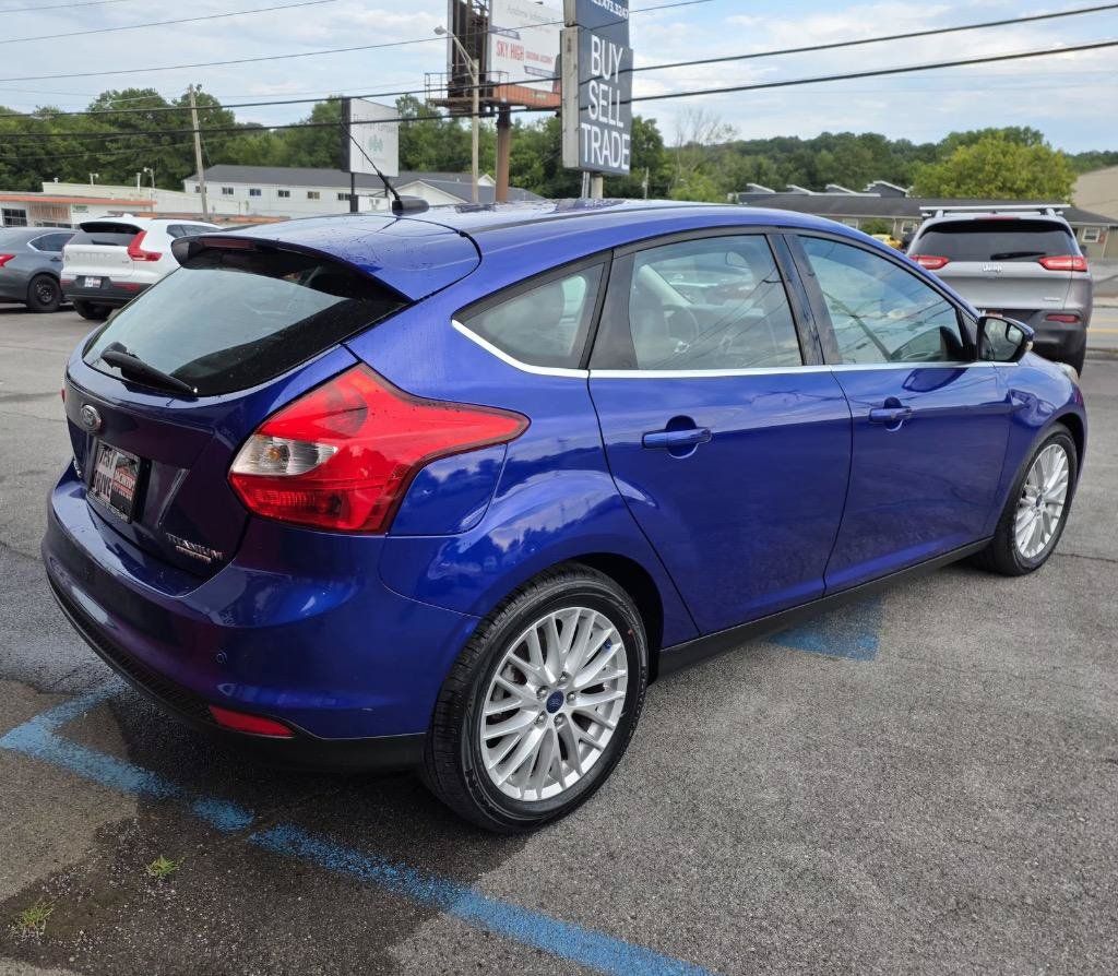 Used 2014 Ford Focus Titanium FWD image 2