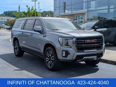 Used 2023 GMC Yukon XL AT4 w/ AT4 Premium Package AWD/4WD image 9