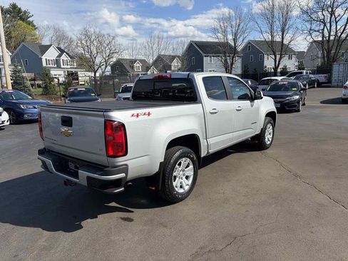 Used 2020 Chevrolet Colorado LT w/ Safety Package image 6