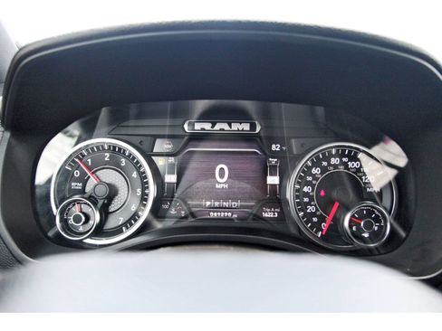Used 2023 RAM 1500 Big Horn AWD/4WD image 18