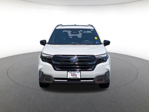 Used 2025 Subaru Forester Sport AWD/4WD image 2
