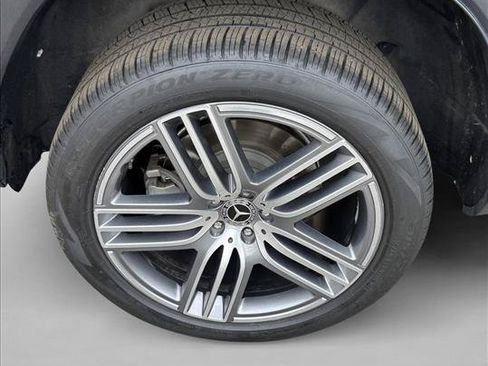 Used 2021 Mercedes-Benz GLS 450 4MATIC image 9
