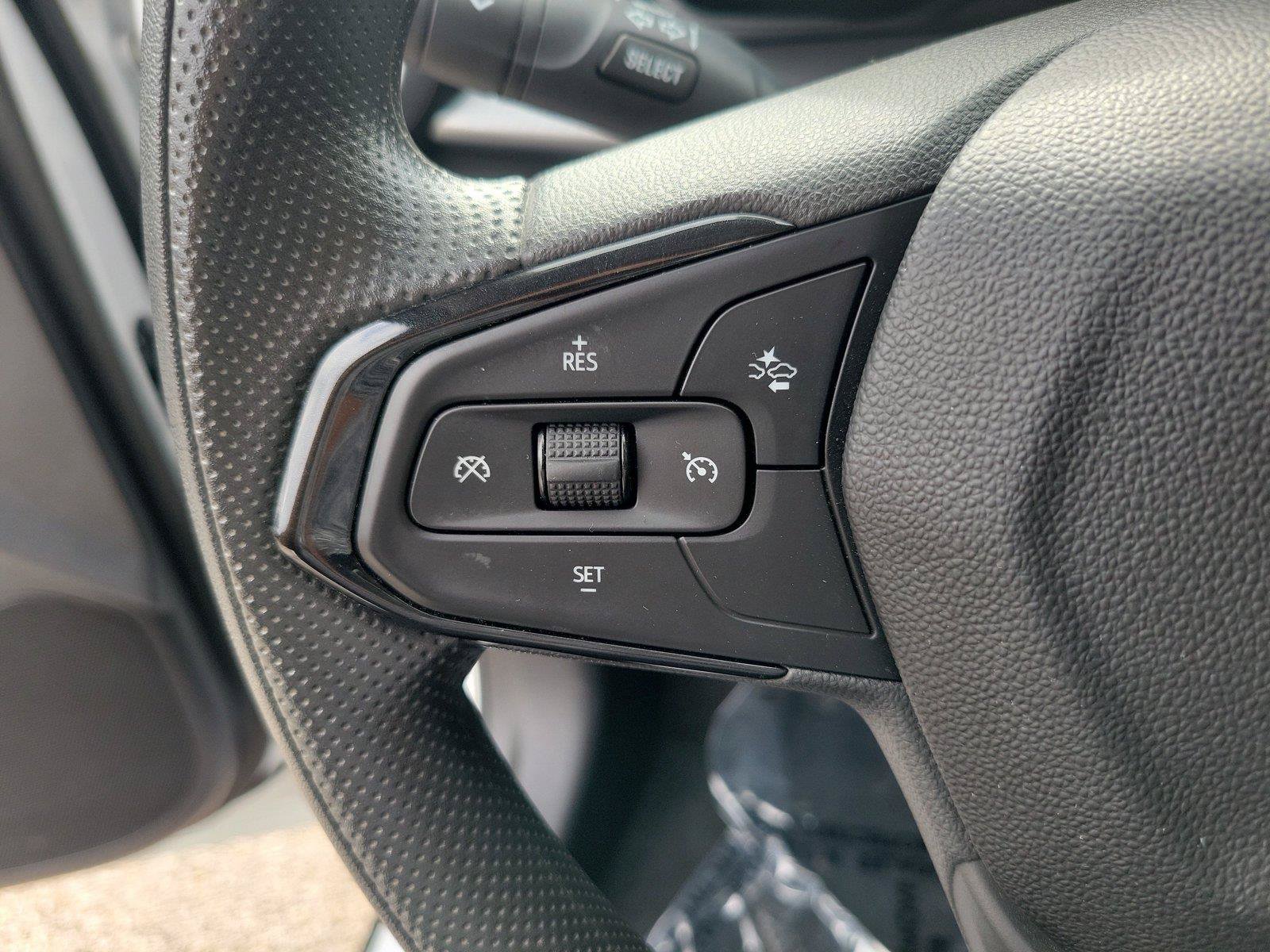 Used 2024 Chevrolet Trax LS w/ LS Convenience Package FWD image 25