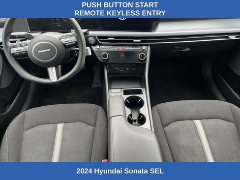 Used 2024 Hyundai Sonata SEL image 2