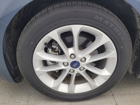 Used 2019 Ford Fusion SE image 31