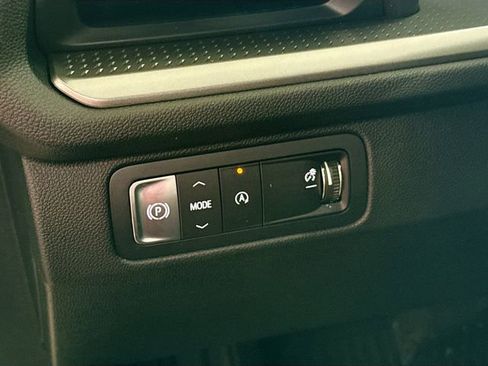 New 2026 Chevrolet Traverse LT w/ Midnight/Sport Edition image 11