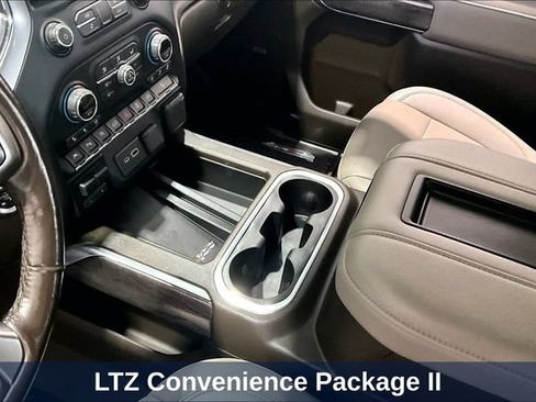 Used 2021 Chevrolet Silverado 1500 LTZ w/ Technology Package AWD/4WD image 25