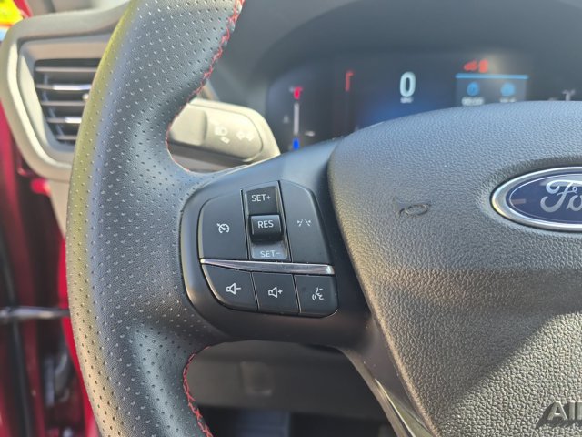 Used 2025 Ford Escape ST-Line AWD/4WD image 17