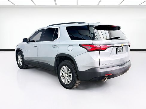 Used 2023 Chevrolet Traverse LT AWD/4WD image 6