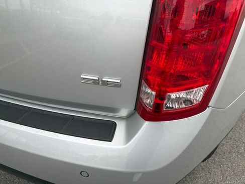 Used 2014 Cadillac SRX Luxury AWD/4WD image 7