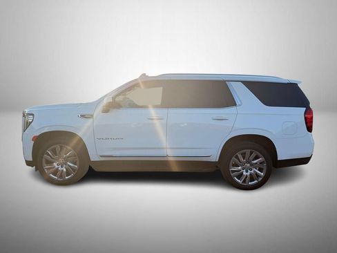 Used 2021 GMC Yukon SLT AWD/4WD image 6