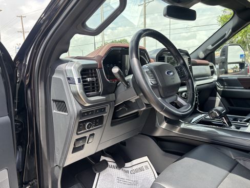 Certified 2023 Ford F150 Lariat AWD/4WD image 13