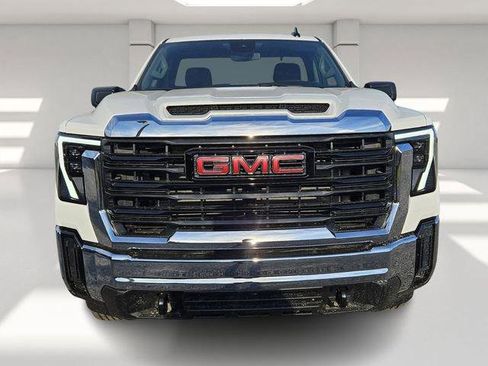 New 2026 GMC Sierra 2500 Pro image 8