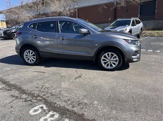 Used 2022 Nissan Rogue Sport SV w/ Technology Package video 2