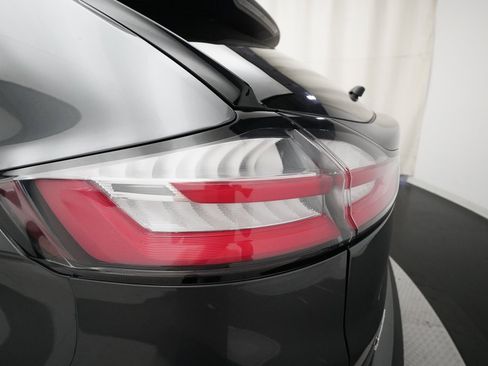 Used 2022 Ford Edge SEL w/ Convenience Package image 35