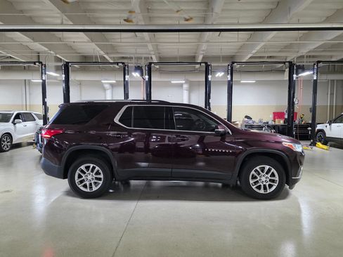 Used 2018 Chevrolet Traverse LT FWD image 8