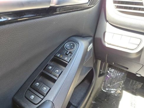 Certified 2024 Kia Seltos SX AWD/4WD image 19