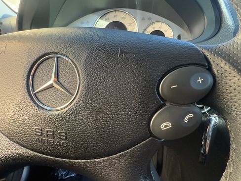 Used 2007 Mercedes-Benz E 350 4MATIC Sedan image 29