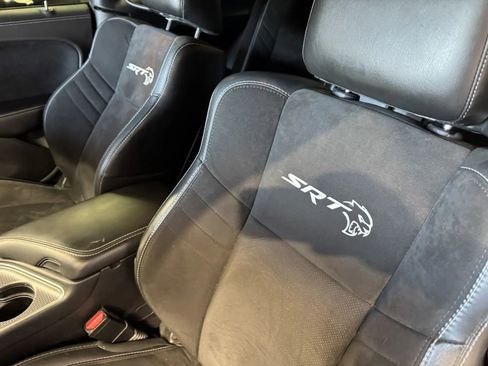 Used 2020 Dodge Challenger SRT Hellcat w/ Plus Package image 12