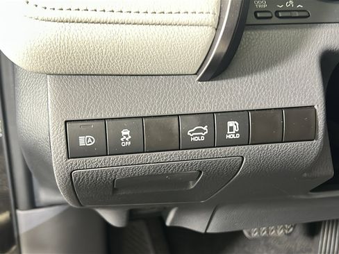 Used 2023 Toyota Camry LE FWD image 19