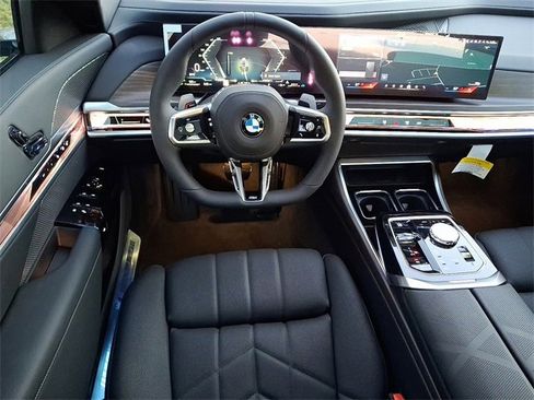 New 2026 BMW 740i xDrive 740i xDrive image 10