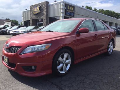Used 2011 Toyota Camry SE