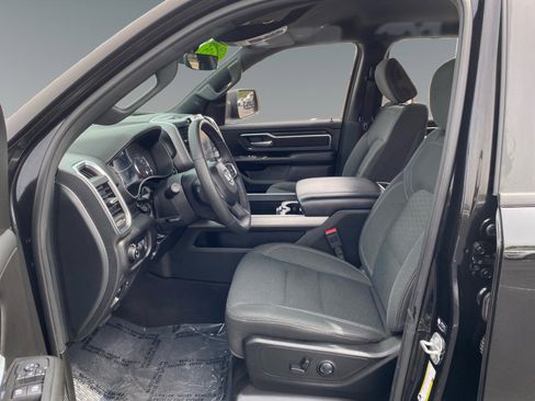 Used 2025 RAM 1500 Big Horn image 9