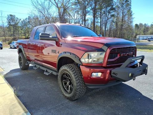 Used 2018 RAM 2500 Big Horn image 3