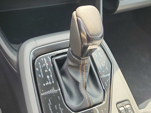 New 2026 Subaru Crosstrek 2.5i Limited AWD/4WD image 8